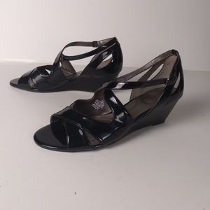 Bandolino black patient wedge heels Open toe size 11M.